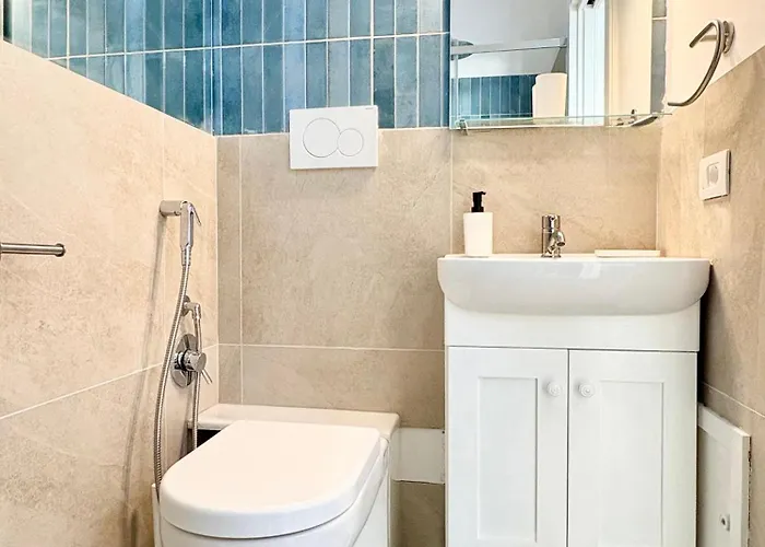 Salty Mermaid 3* Tropea