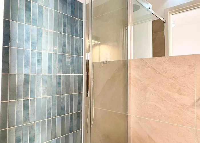 Salty Mermaid Nocleg ze śniadaniem 3*